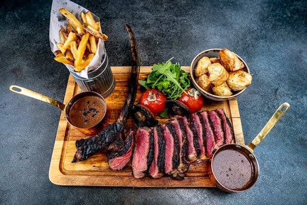 A Foodie's Delight for 2 - Steak with Wine